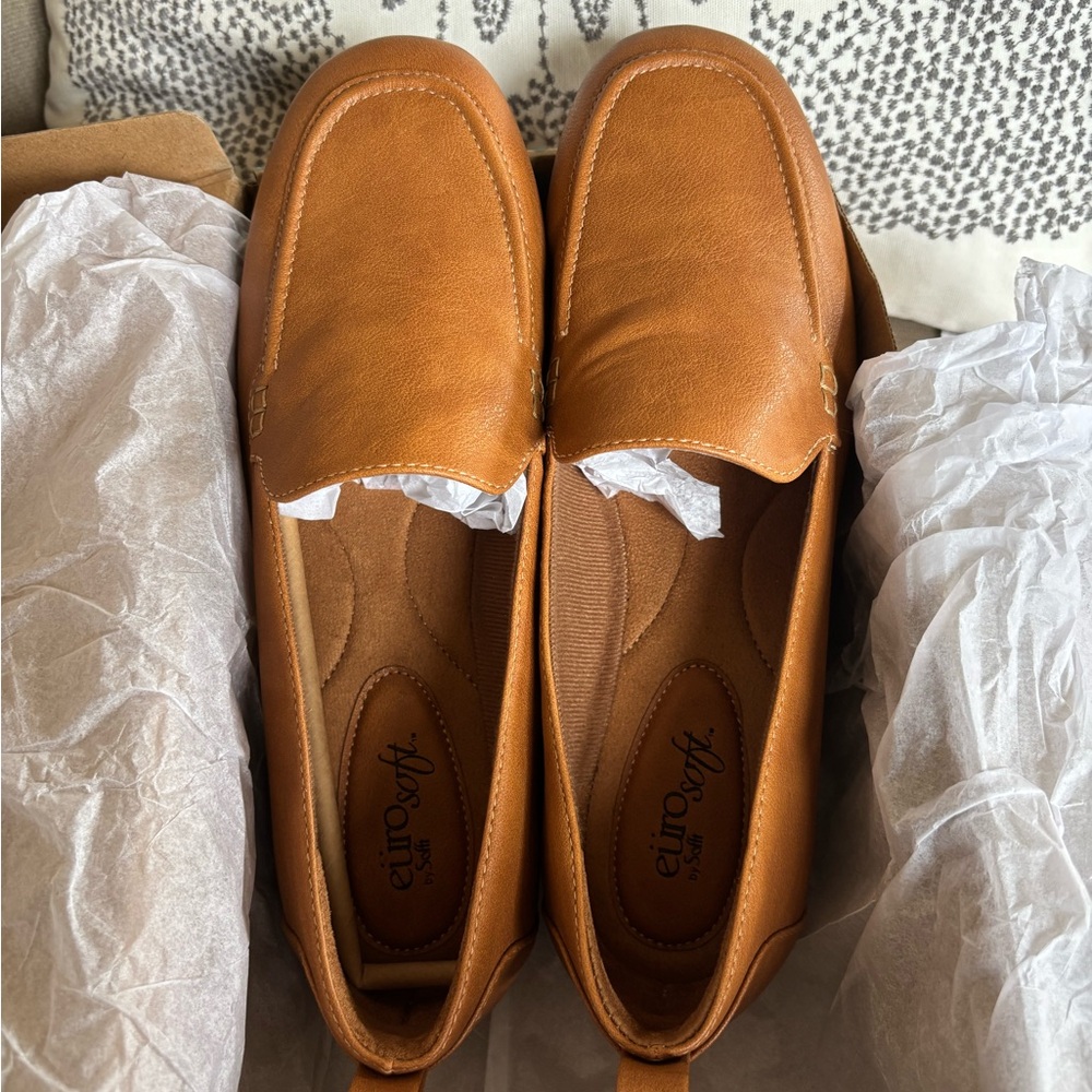 NWT Eurosoft by Soffi Women's Karol Loafer | Luggage Camel Tan | Size 10W